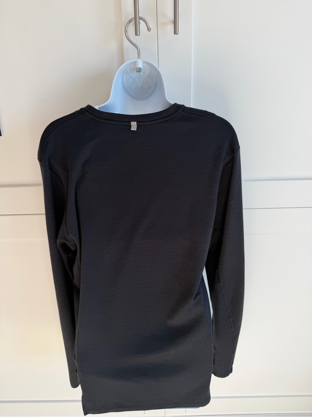 Nike Dri-FIT Men’s Black Long Sleeve Athletic Shirt Size M Training Gym - Picture 5 of 7